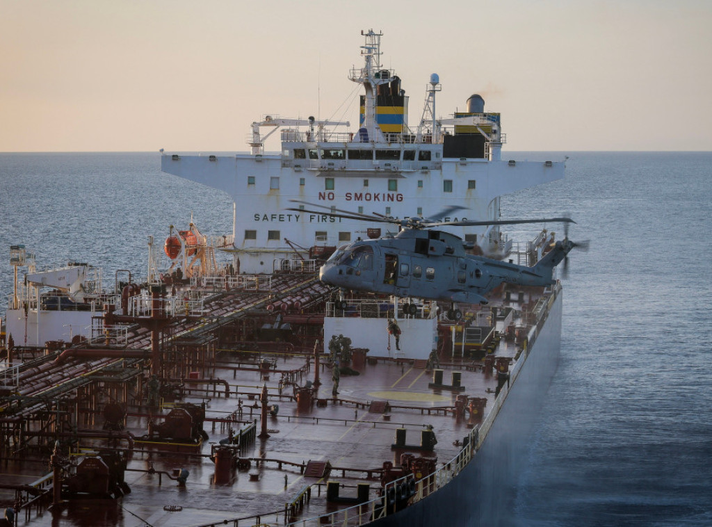 Starmer naredio britanskim snagama da presretnu tanker "flote iz senke" u Lamanšu