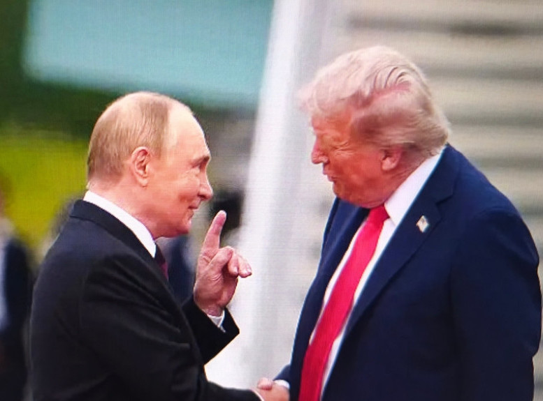 Putin čestitao Trampu rođendan, razgovarali o Ukrajini i Iranu