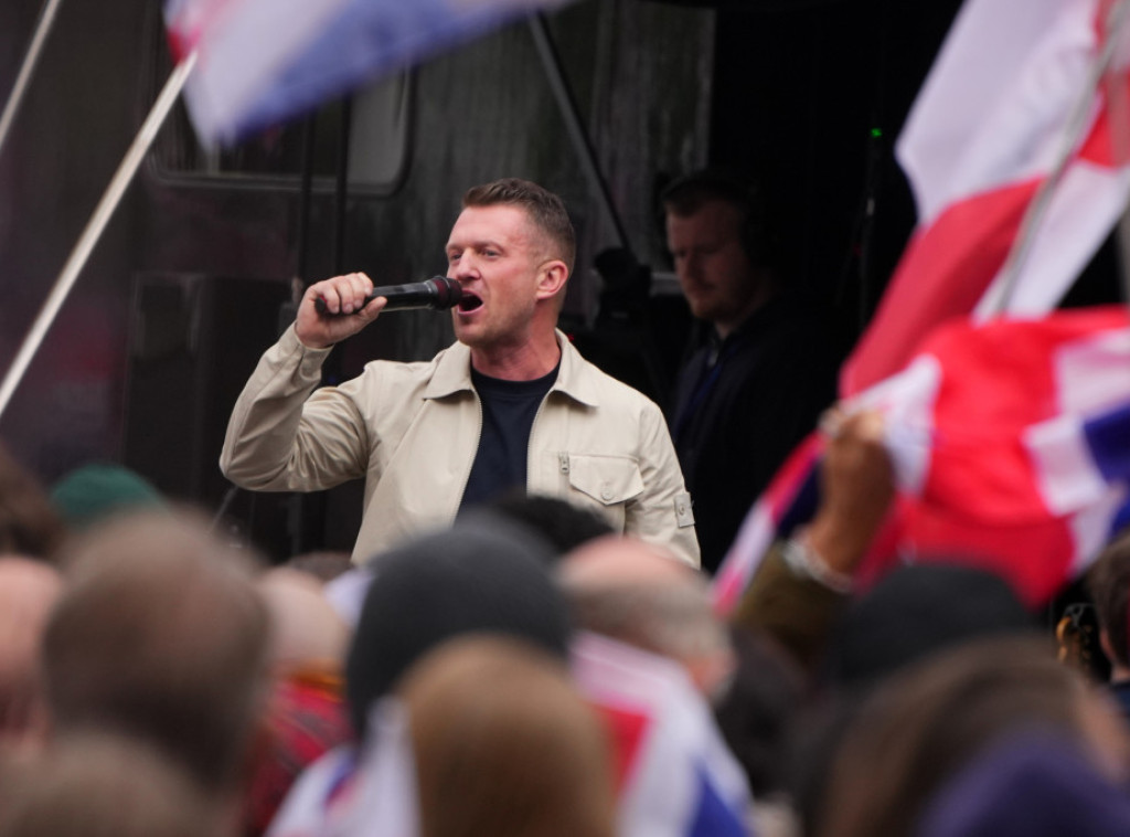 Britanski anti-islamski aktivista Tomi Robinson nakratko priveden