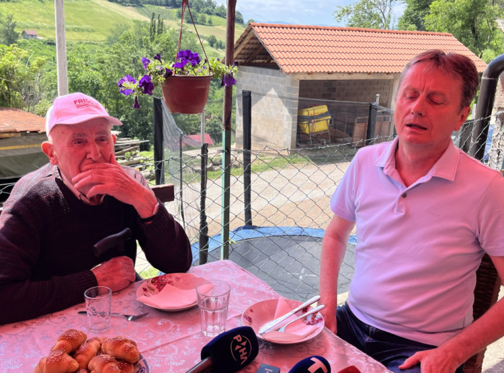 Glišić obišao radove u bajinobaštanskom selu Gvozdac: Obećanje je ispunjeno