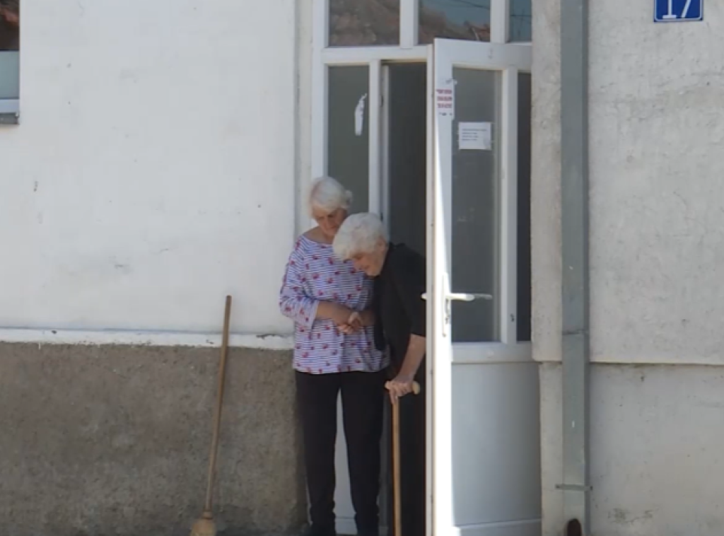 Srpska ambulanta u Kosovskoj Kamenici nastavila da radi