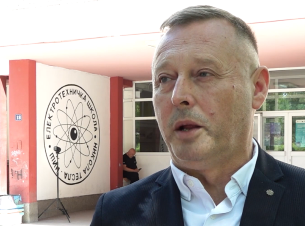 Predrag Nešović: Polaganje mature u Nišu proteklo regularno, u skladu sa stručnim uputstvom