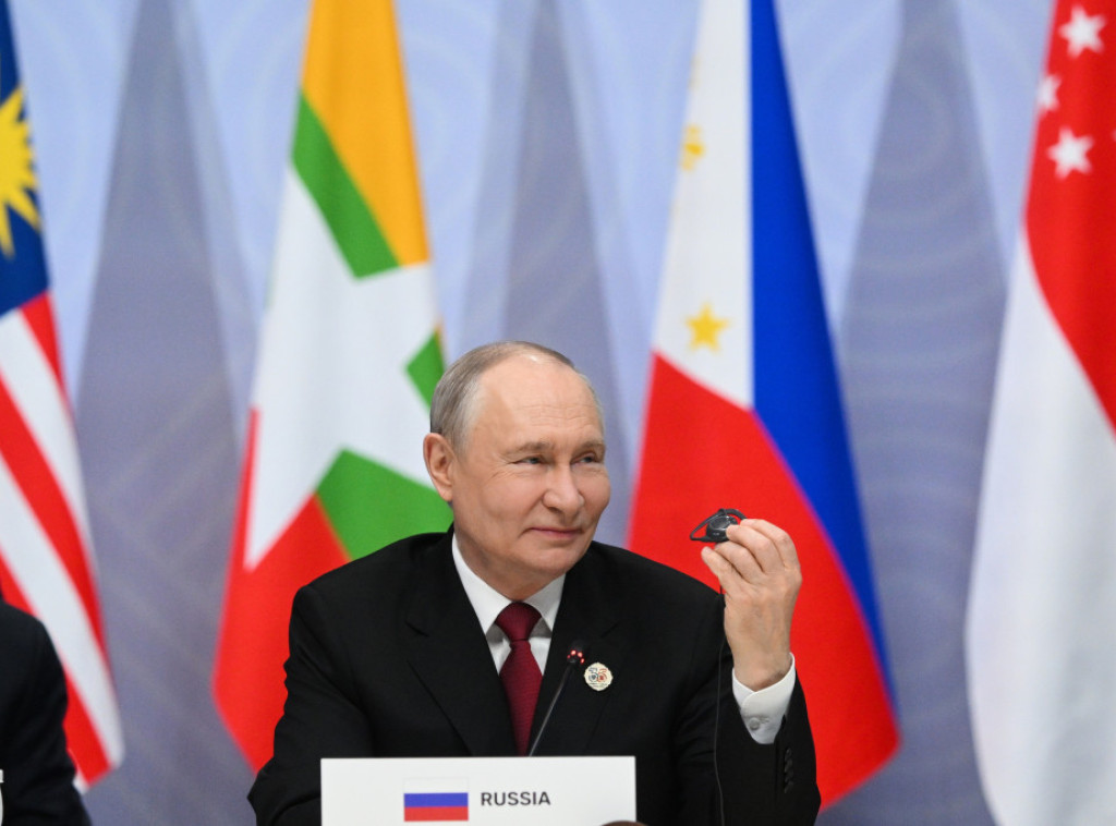 Putin: Strateško partnerstvo Rusije i ASEAN-a doprinosi stabilnosti regiona
