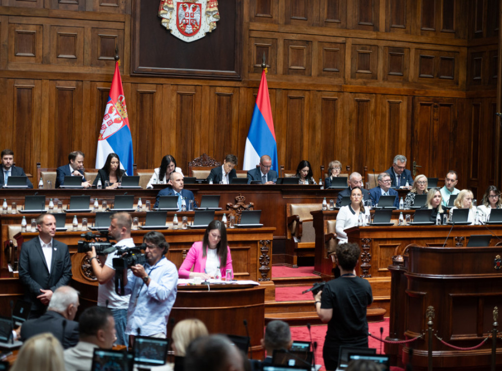 Poslanici pitali o pomoći poljoprivrednicima nakon nevremena, evrointegracijama...