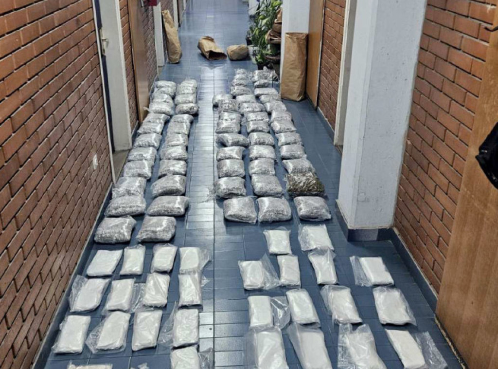 Sremska Mitrovica: Zaplenjeno preko 100 kilograma narkotika, uhapšene dve osobe
