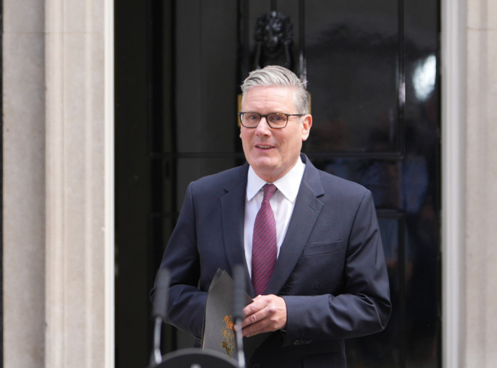 Starmer podneo ostavku, Endi Bernam biće novi premijer Velike Britanije