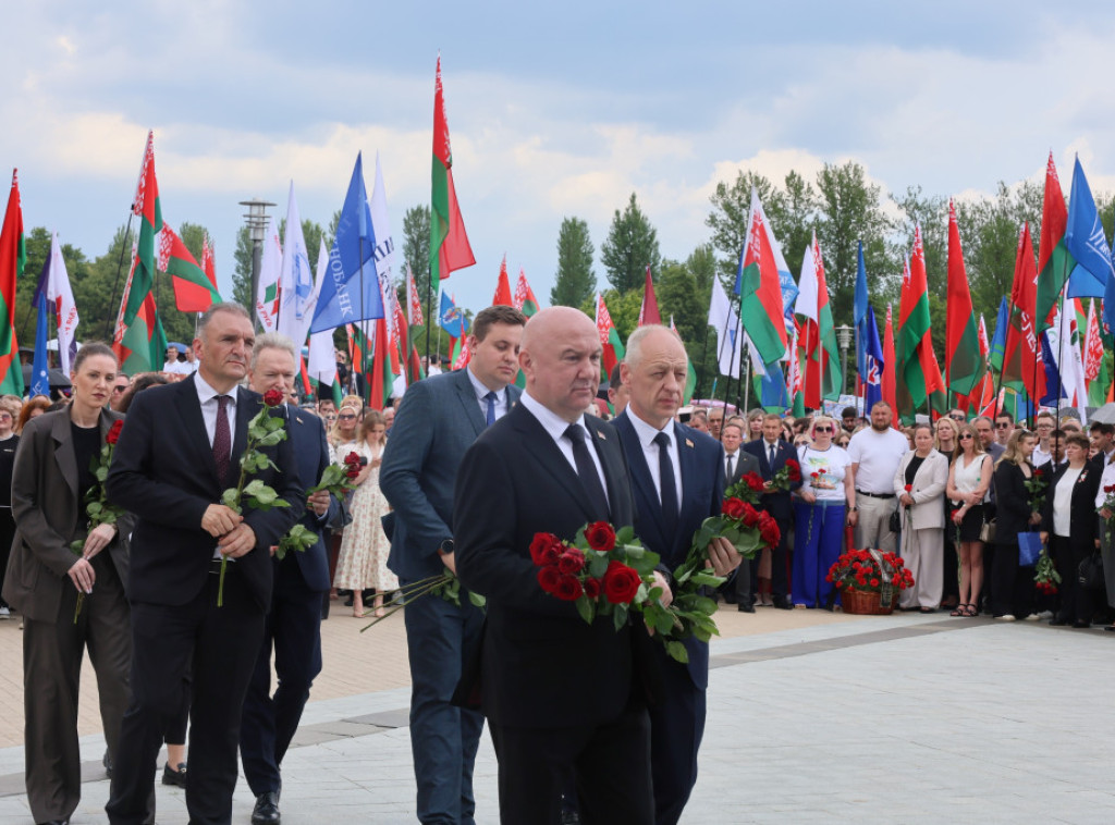 Nenad Popović u Minsku: Rusi, Belorusi i Srbi pobedili nacističku Nemačku i njene saveznike