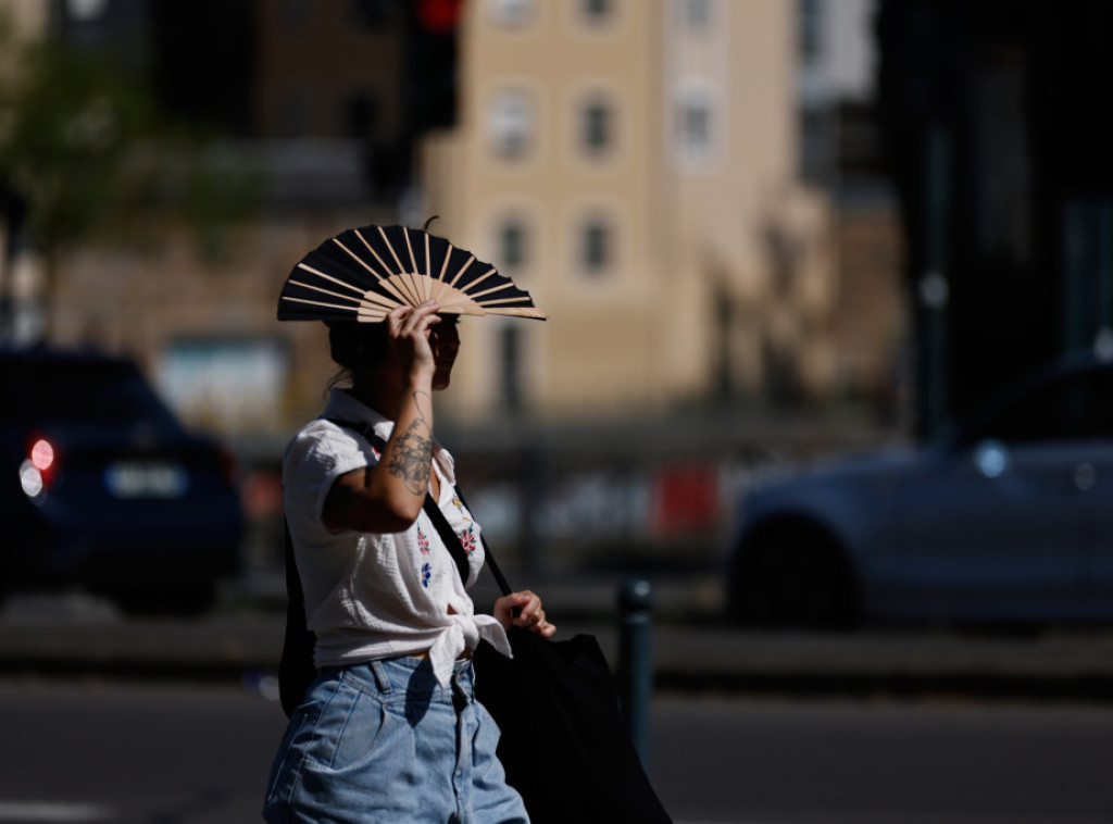 Deo Velike Britanije pod crvenim meteo alarmom zbog ekstremnih vrućina