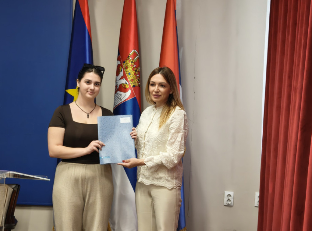 Dodeljeni ugovori za podršku organskoj proizvodnji u AP Vojvodini