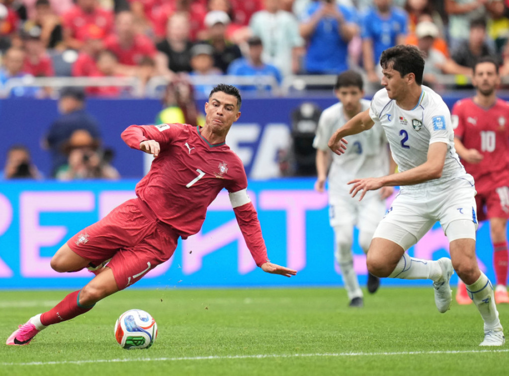 Fudbaleri Portugala ubedljivi protiv Uzbekistana, Ronaldo sa dva gola ušao u istoriju