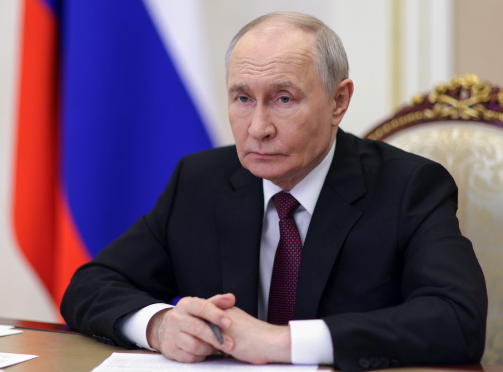 Putin sa članovima Saveta bezbednosti Rusije o pitanjima unutrašnje bezbednosti