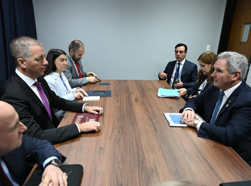 Đurić: Potpisan sporazum, građani Srbije mogu u Panamu bez viza