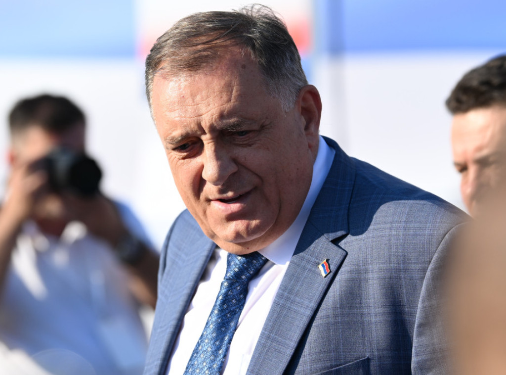 Dodik: Srpskoj je važno da je Srbija stabilna i moćna