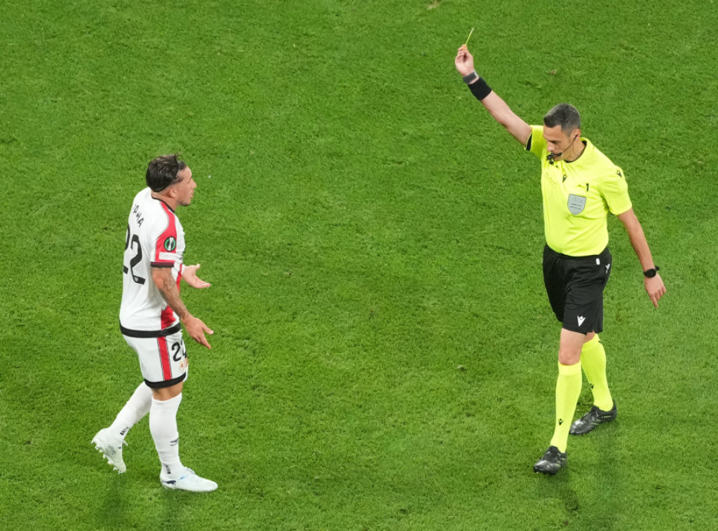 Italijanski arbitar Maurisio Marijani sudiće meč Brazil - Japan na Mundijalu