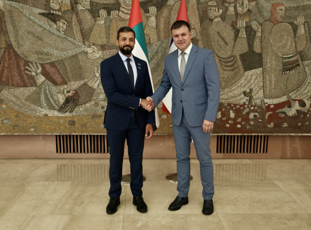 Husein Memić sa ministrom omladine Ujedinjenih Arapskih Emirata: Mladi šire puteve saradnje između Srbije i Emirata
