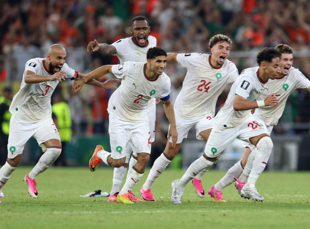 Fudbaleri Maroka posle penala eliminisali Holandiju za mesto u osmini finala Svetskog prvenstva
