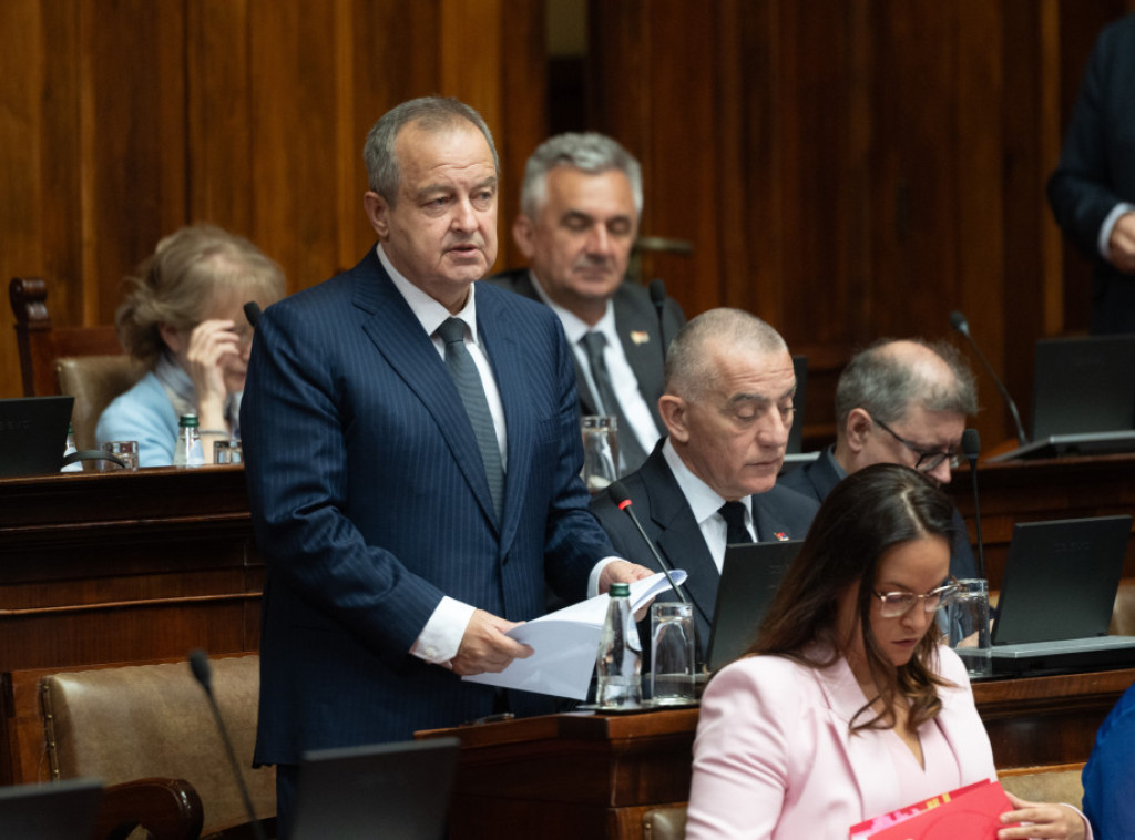 Dačić: U Srbiji u aktivnom posedu 508.999 komada registrovanog oružja