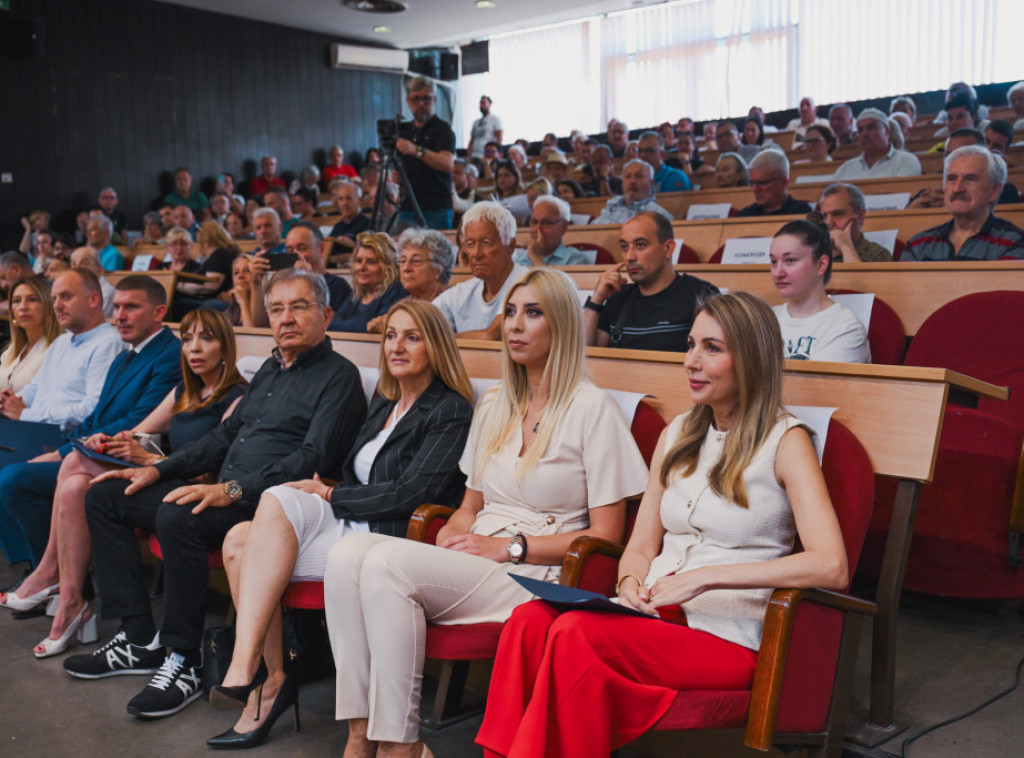 Za energetsku sanaciju domaćinstava na Novom Beogradu dodeljeno 284 ugovora