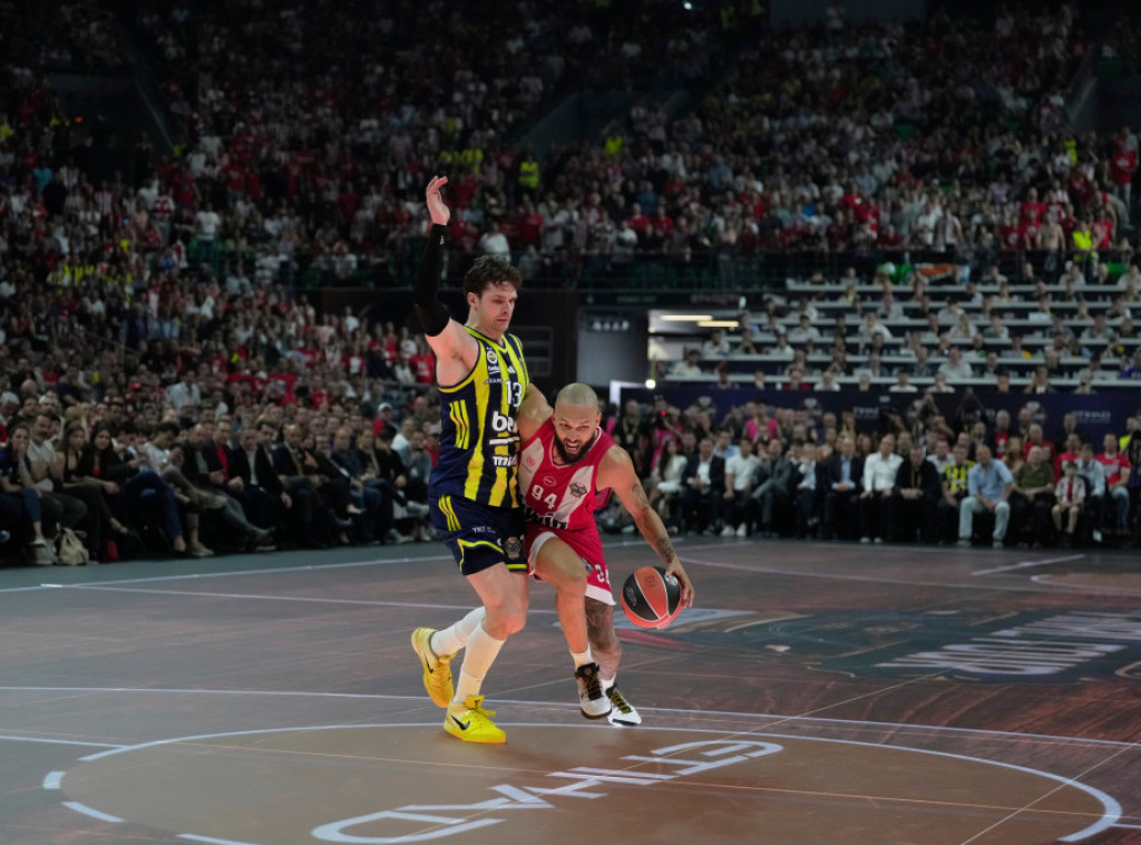 Tarik Biberović zvanično napustio Fenerbahče