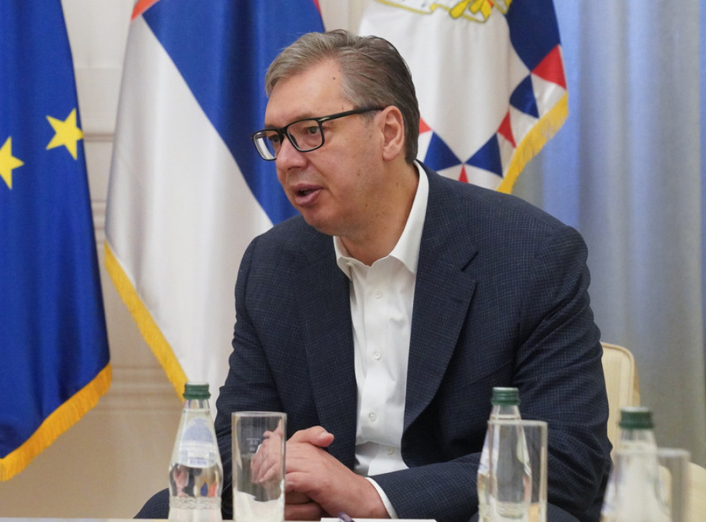 Vučić za Fajnenšel tajms: Brisel bi trebalo zajedno da primi zemlje Zapadnog Balkana
