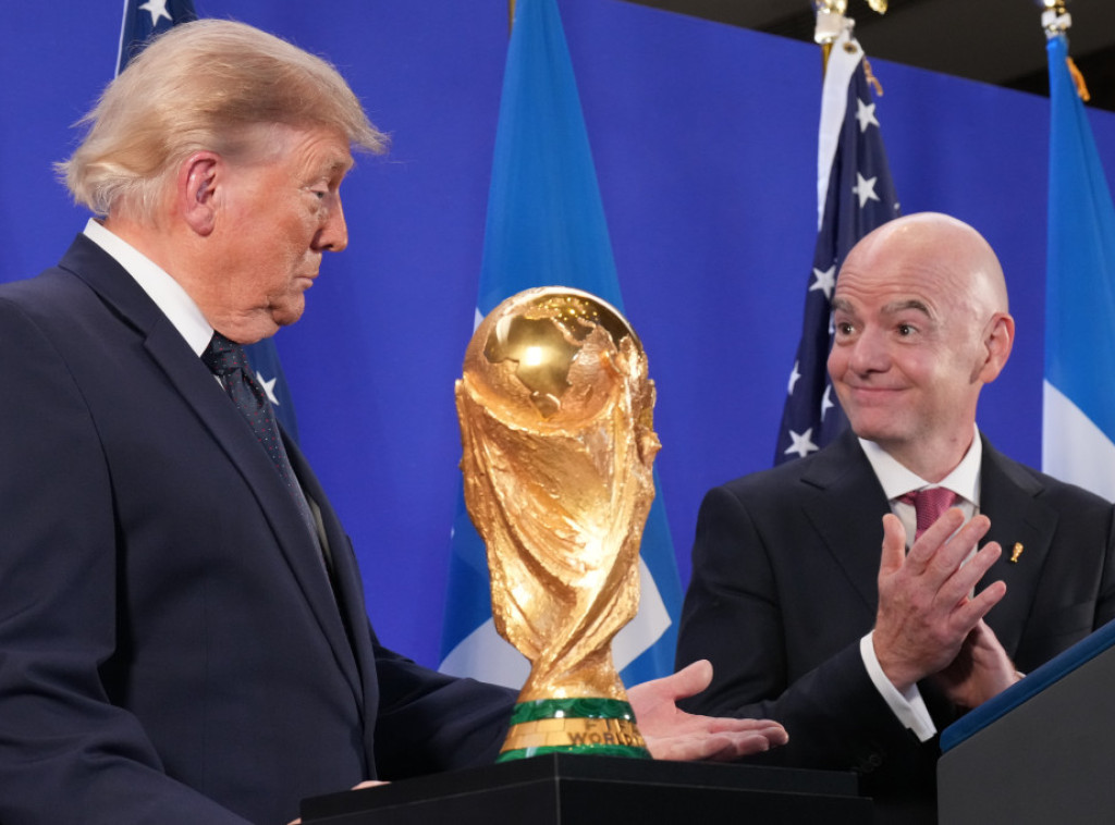 Tramp i Infantino razgovarali o Mundijalu, američki predsednik pohvalio odluku FIFA