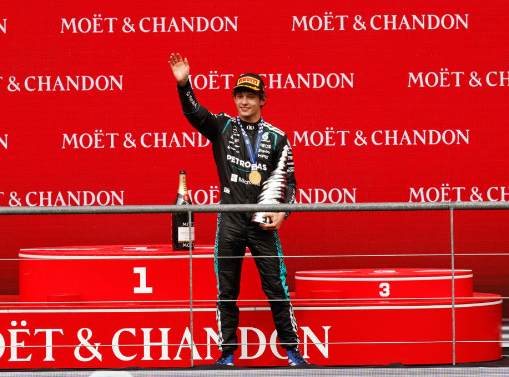 Italijanski vozač Formule 1 Kimi Antoneli pobednik trke za Veliku nagradu Belgije