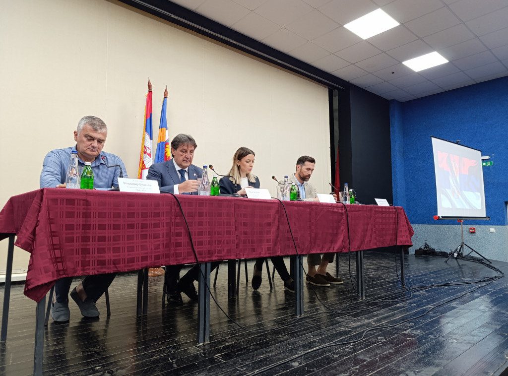 Mesarović i Gašić: U Zaječaru konkurs za više od 500 radnih mesta u odbrani