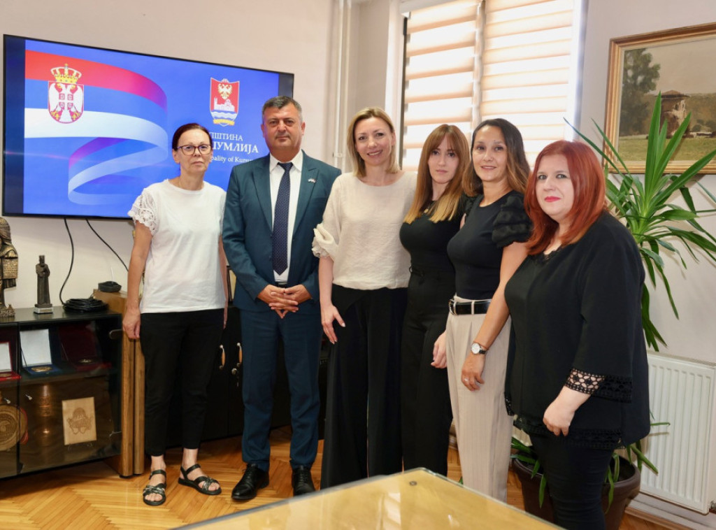 Macura razgovarala sa rukovodstvom opštine Kuršumlija o unapređenju položaja žena