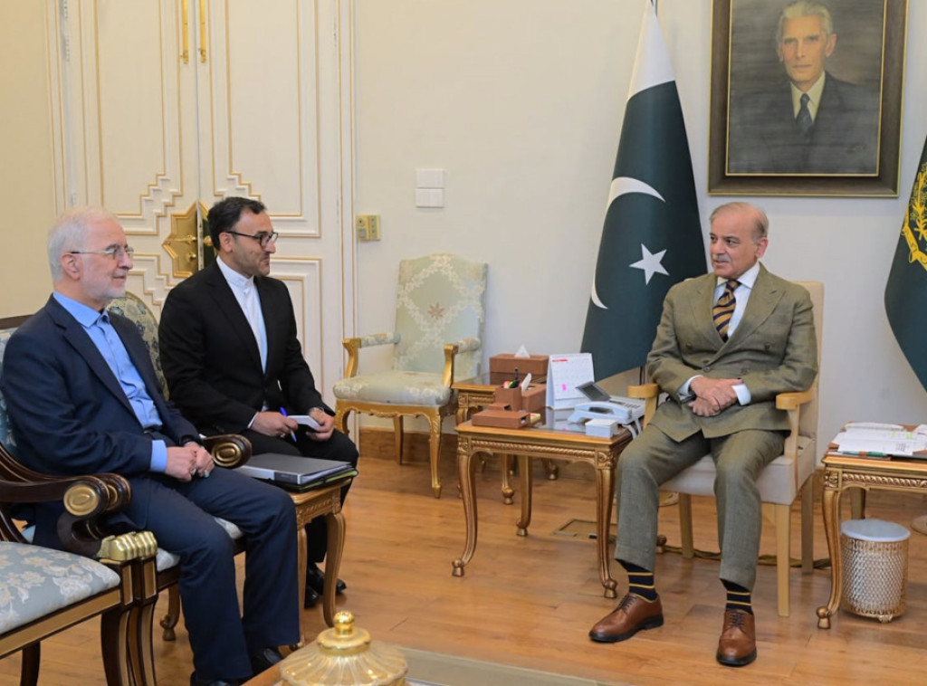 Ministar unutrašnjih poslova Irana razgovara u Pakistanu sa diplomatskim posrednicima