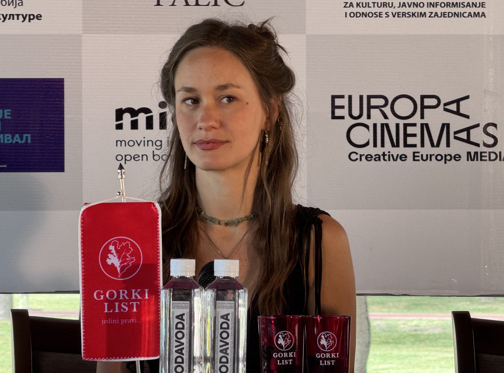 Rosa Landers: Film "Nesrećna majka" govori o ravnoteži između majčinstva i posla