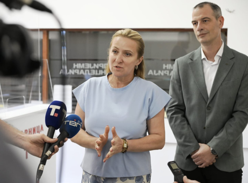 Paunović u Vlasotincu: Ministarstvo opredelilo 11 miliona dinara za izgradnju igrališta