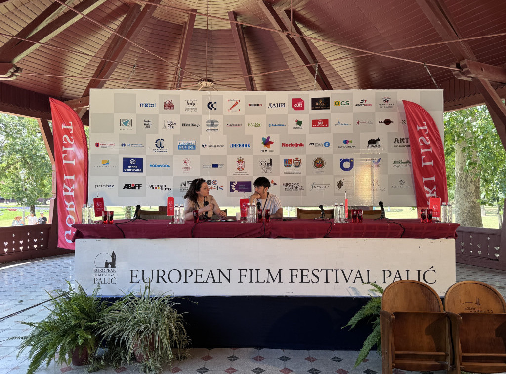 Zlatni toranj filmu "Nino u raju" Lorana Mikelija
