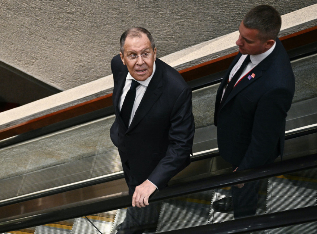 Lavrov i Rubio započeli sastanak u Manili