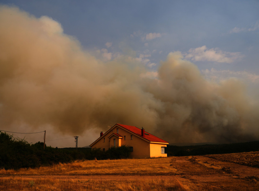 Požar u Španiji: Evakuisano 3.500 ljudi iz Aldee del Fresno, zapadno od Madrida
