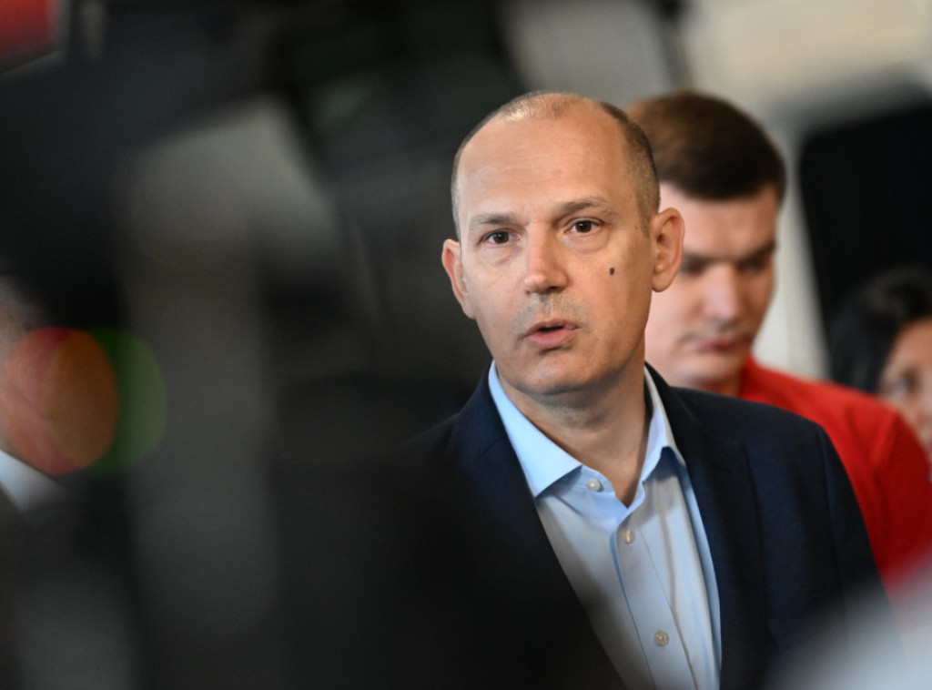 Nastavlja se povratak medicinskih radnika u Srbiju
