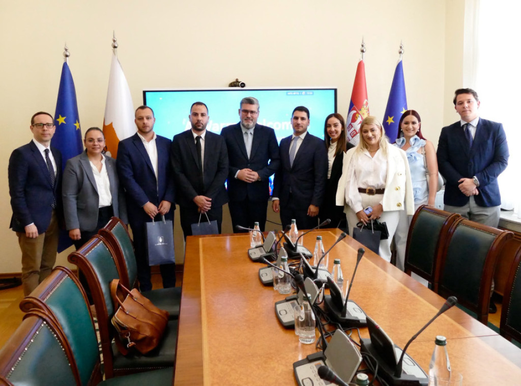 Starović razgovarao sa delegacijom omladine Demokratskog saveza Kipra