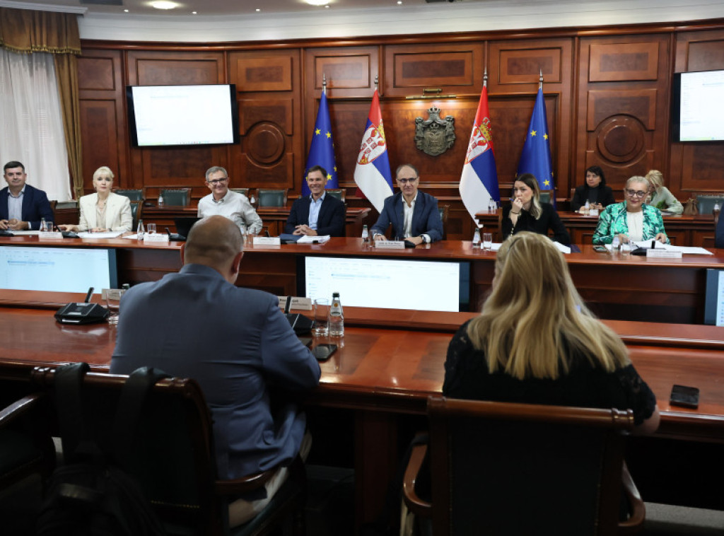Macut predsedavao sednicom saveta BDP: Fokus na rastu i podizanju standarda građana