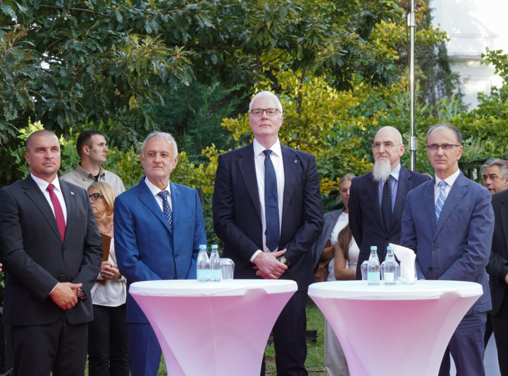 Tim Srbije spreman za Mediteranske igre; Macut: Sve što uradite, biće na ponos