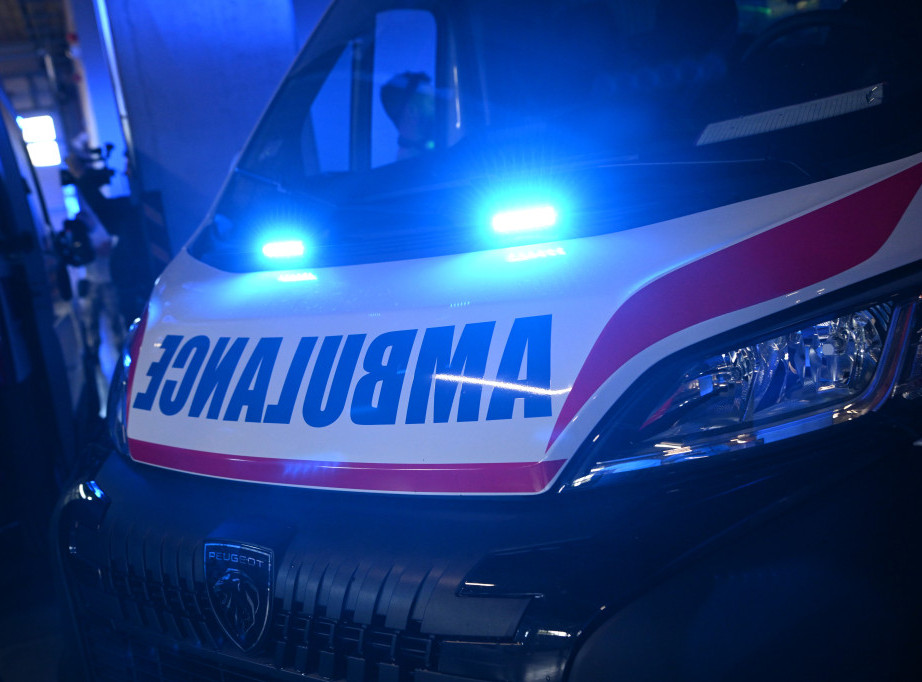 Učenik lakše povređen prilikom pada dela plafona u školi u Kovilju, preduzete mere