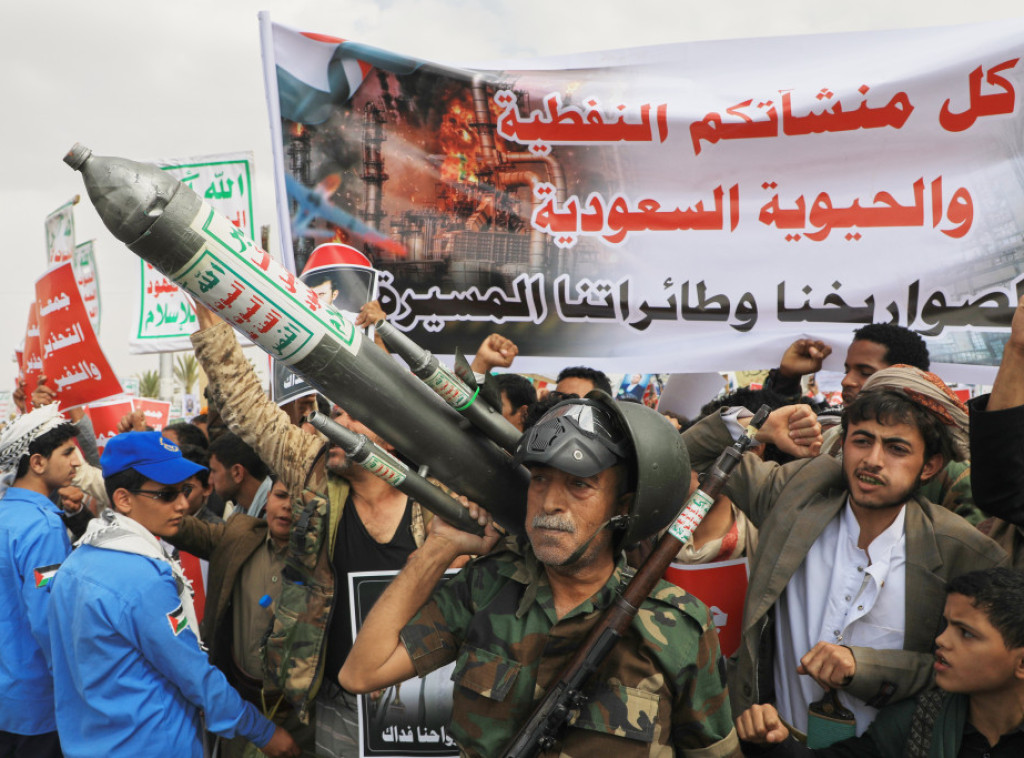 Huti lansirali rakete i dronove na Saudijsku Arabiju