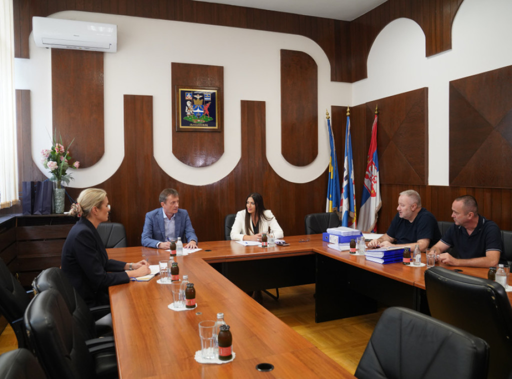 Glišić: Postignut dogovor o zameni azbestnih cevi u Mladenovcu u narednim mesecima