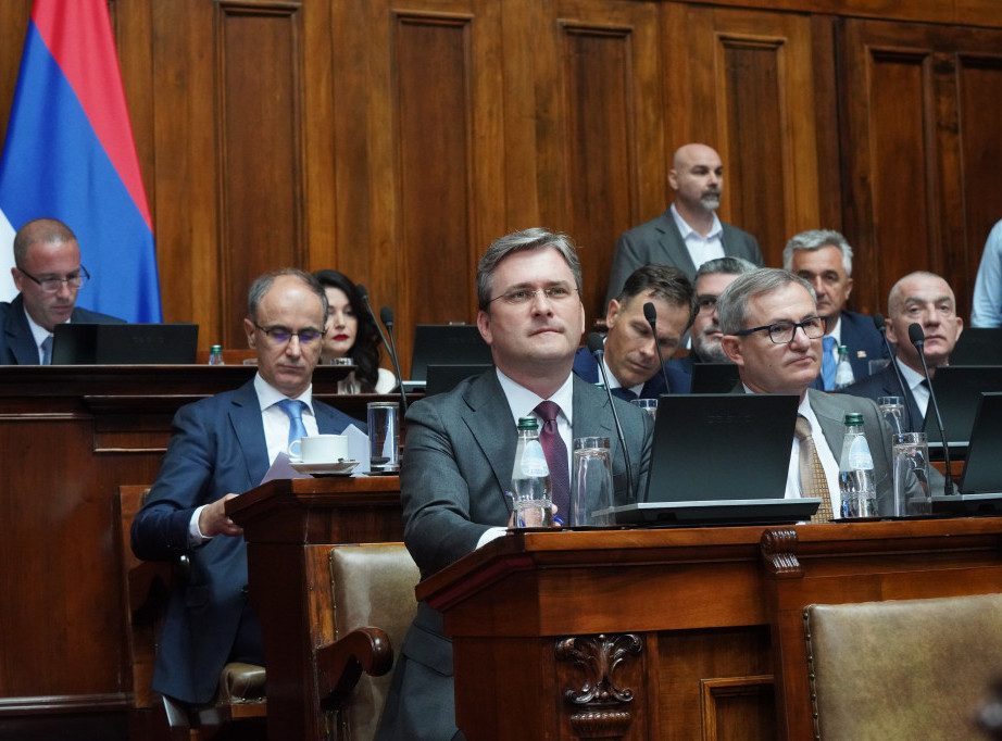 Selaković: Srbima rođenim van Srbije treba omogućiti pravo na državljanstvo