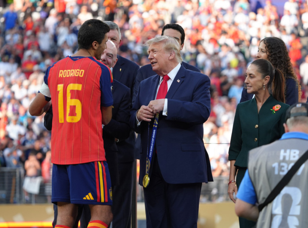 Demokrata traži istragu o vezama predsednika FIFA i Trampa