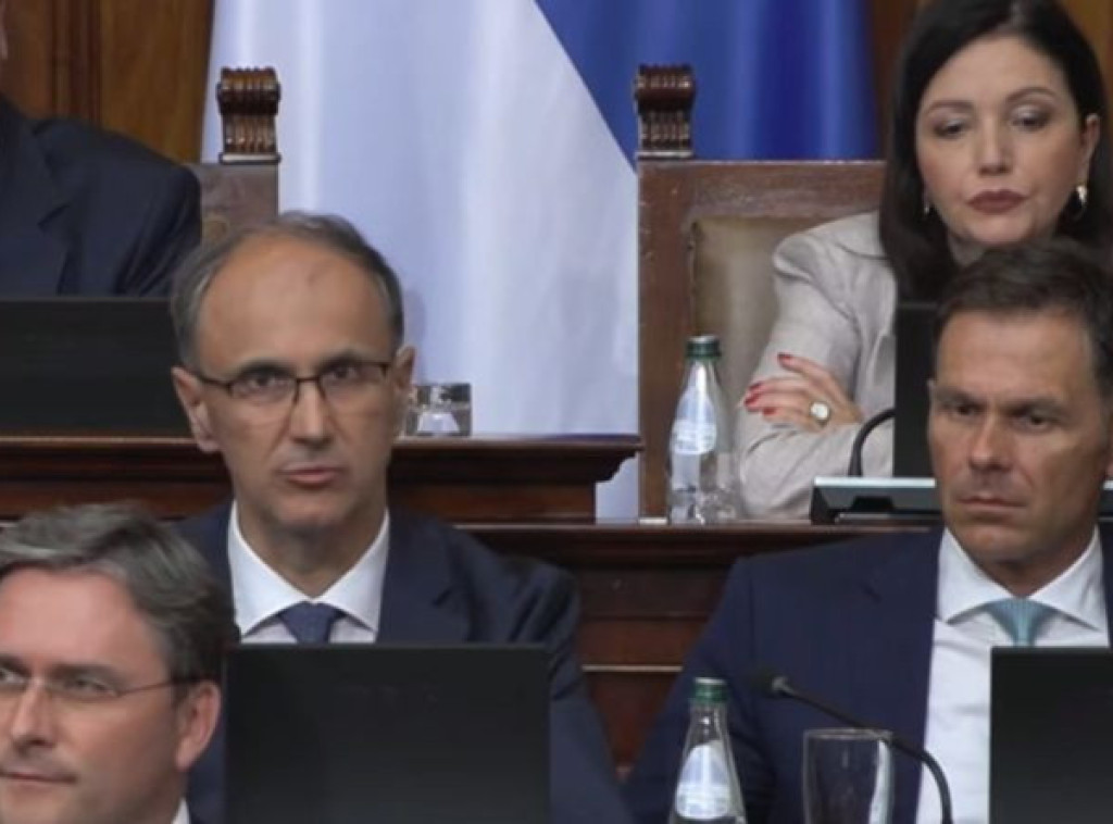 Macut u Skupštini: Građani će znati da procene šta smo radili Vlada Srbije i ja