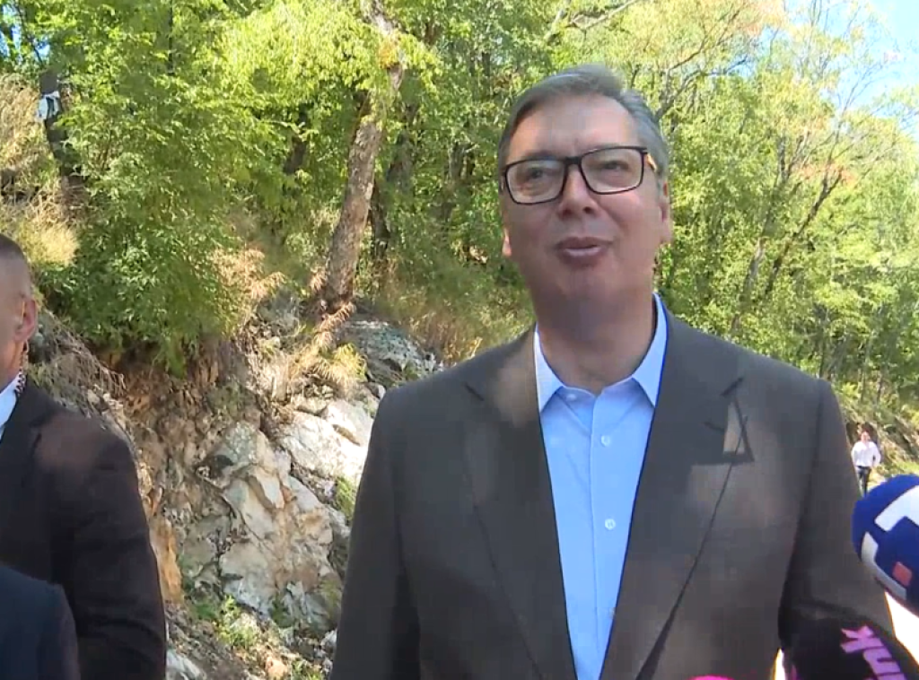Vučić posetio manastir Svetog Đorđa kod Pirota