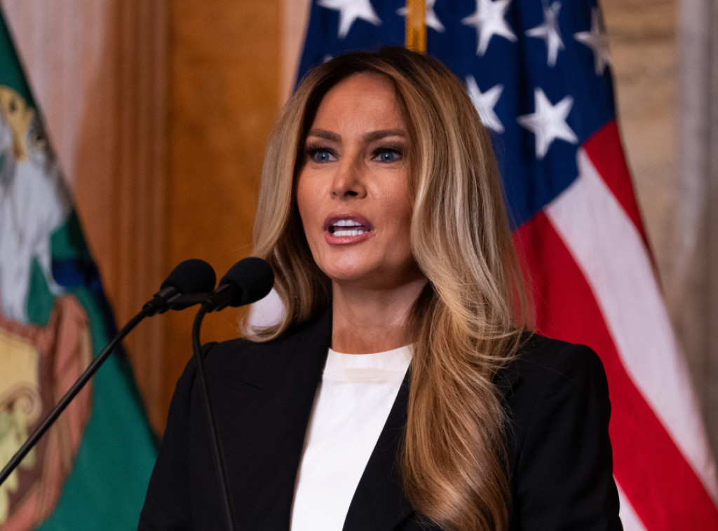 Melanija Tramp pomogla u spajanju pete grupe ukrajinske i ruske dece sa porodicama