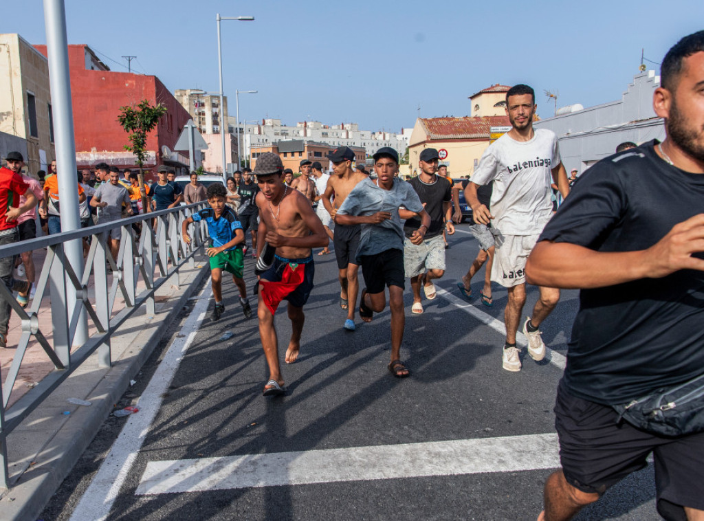 Mediji: Novi pokušaj upada na granični prelaz Melilja, migranti rasterivani suzavcem