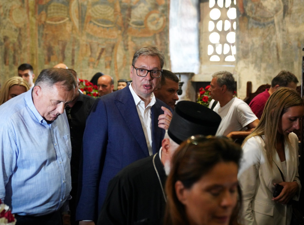 Vučić i Dodik danas u manastiru Rmanj sa episkopom Sergijem