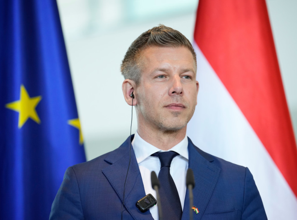 Peter Mađar: Nuklearna elektrana Pakš bi mogla da bude zatvorena više od mesec dana