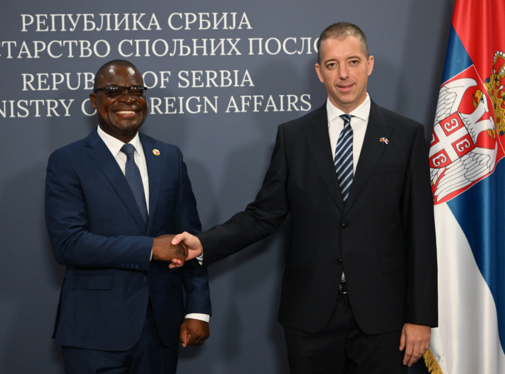 Đurić se sastao sa ministrom spoljnih poslova Zimbabvea Amonom Murvirom